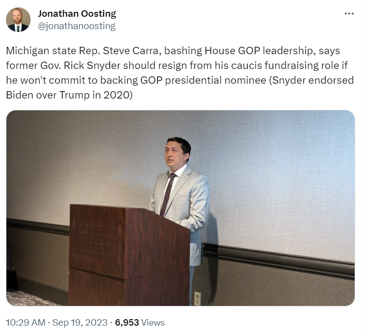 Jonathan Oosting tweet about Rep. Steve Carra denouncing Rick Snyder